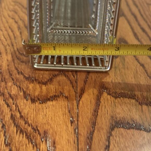 Design Ideas Doodles Destinations Wire Art Chrysler Building New York City 12" - Picture 16 of 16